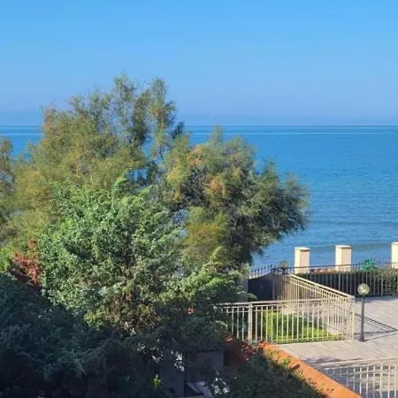 Onda Etrusca La Terrazza Sul Mare A * San Vincenzo