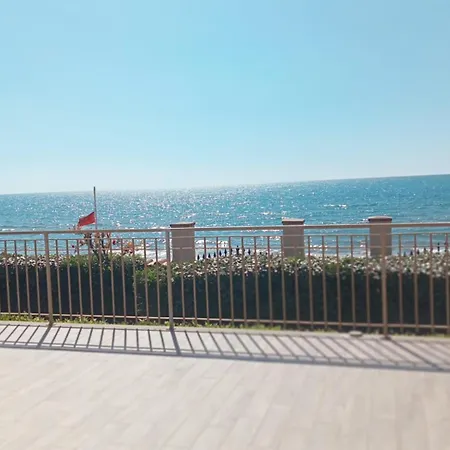 Onda Etrusca La Terrazza Sul Mare A *